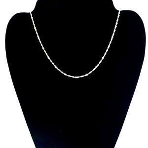 Dainty Twisted Beaded Necklace